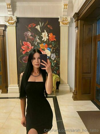 sarah_hot_tatto