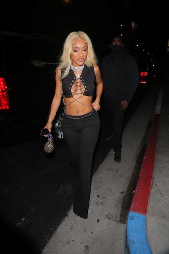 Saweetie