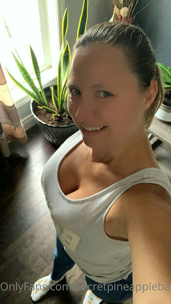 secretpineapplebabe