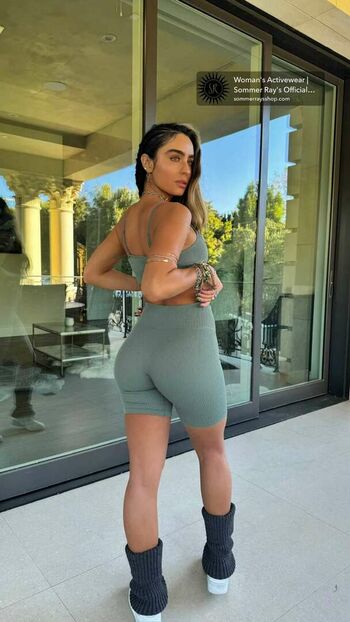 Sommer Ray