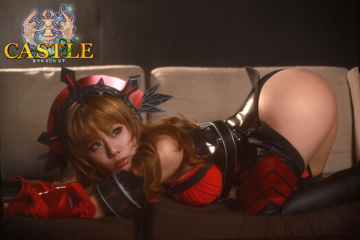 Spiral Cats Cosplay