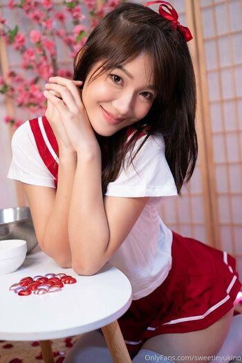 sweetieyukino