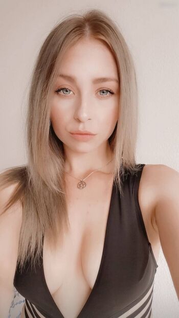 Tinuvielx / xLuthien