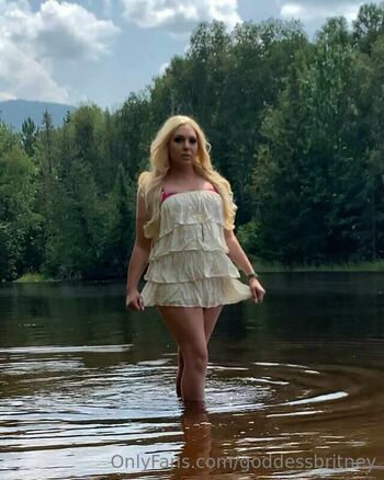 TS Goddess Britney