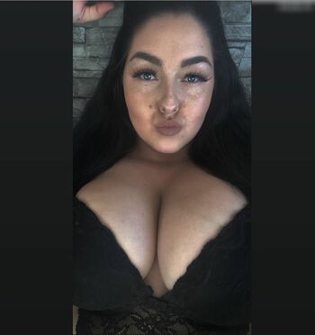 Vanessa.grwd
