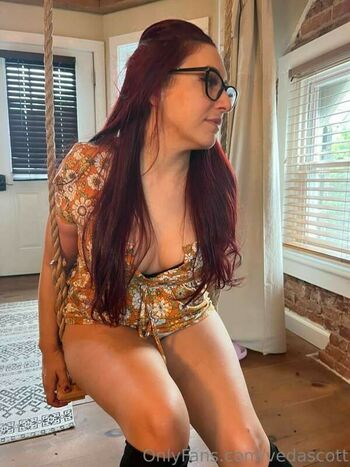 Veda Scott