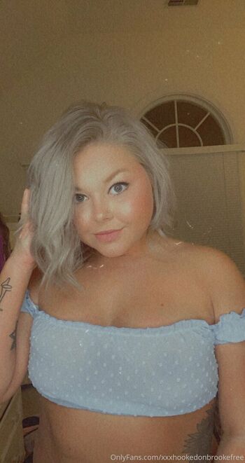 xxxhookedonbrookefree
