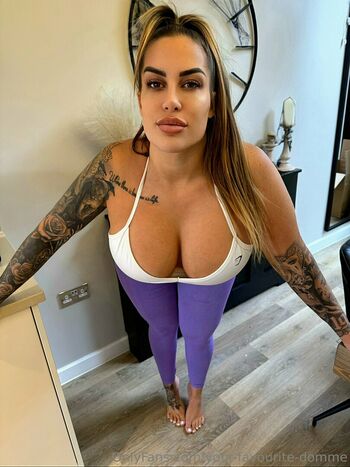 your-favourite-domme